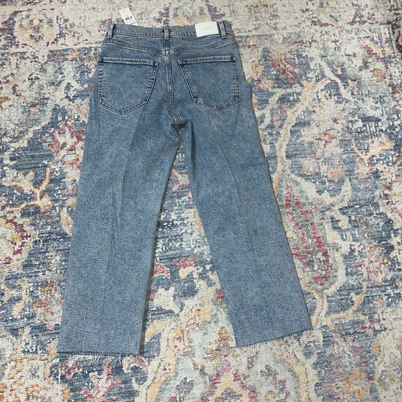 Straight ankle high rise light wash Express jeans - Picture 7 of 8